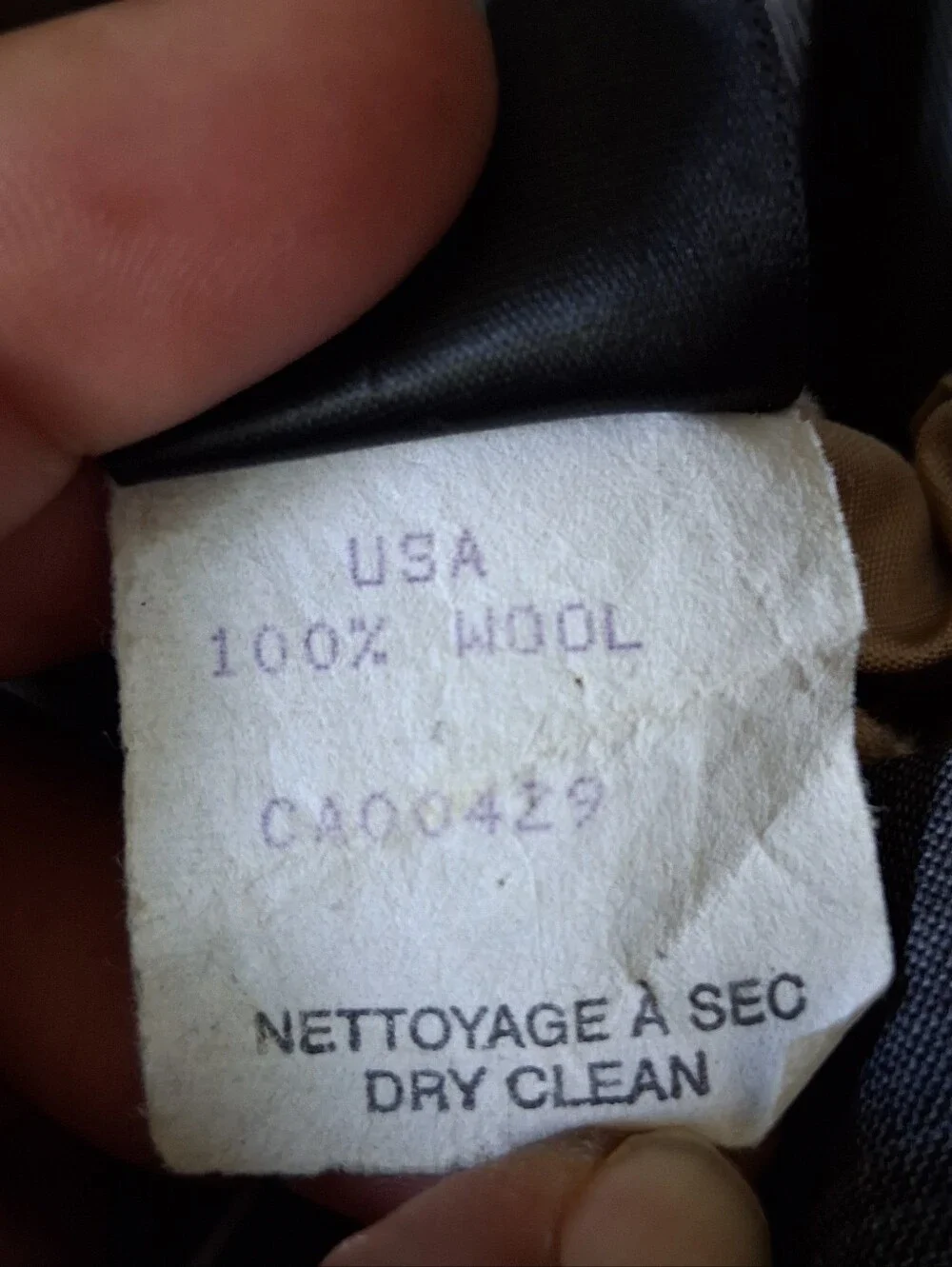 Perlis New Orleans Mens Suit 46T Gray Plaid Wool Two Button Canada Vintage